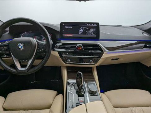 Used 2023 BMW 530i xDrive w/ Premium Package AWD/4WD image 23