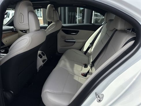 Certified 2022 Mercedes-Benz C 300 4MATIC Sedan image 34
