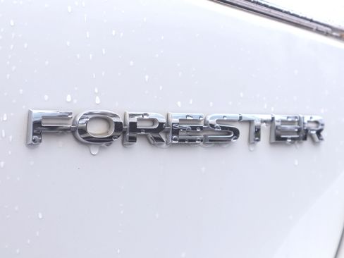 Used 2020 Subaru Forester Limited w/ Popular Package #3 image 37