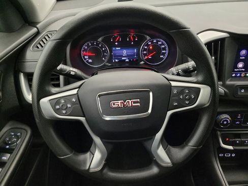 Used 2024 GMC Terrain SLE FWD image 22