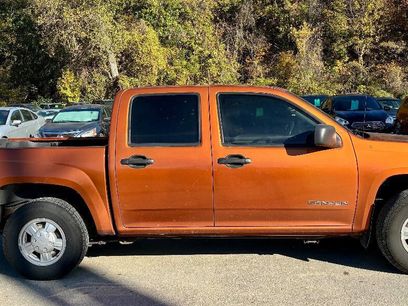 Used 2005 GMC Canyon SLE