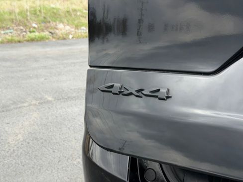 Used 2023 Jeep Grand Cherokee Altitude image 30