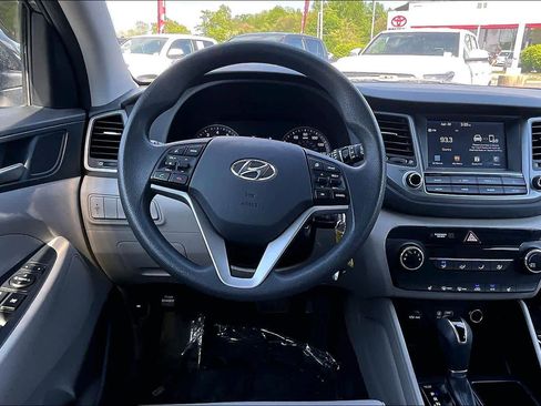 Used 2018 Hyundai Tucson SEL AWD/4WD image 6