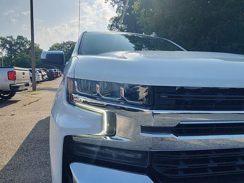Used 2021 Chevrolet Silverado 1500 LT w/ Fleet Comfort Package AWD/4WD image 9