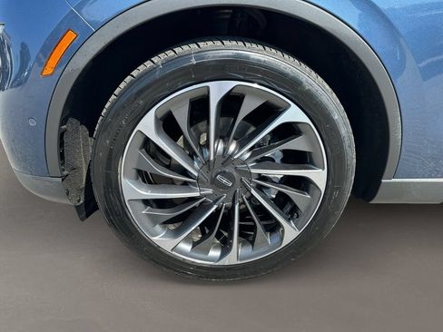 Used 2020 Lincoln Aviator Reserve w/ Equipment Group 202A AWD/4WD image 9
