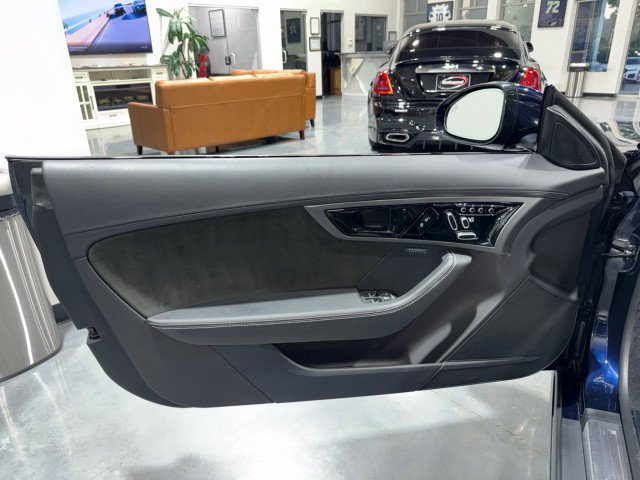 Used 2020 Jaguar F-TYPE R-Dynamic AWD/4WD image 44