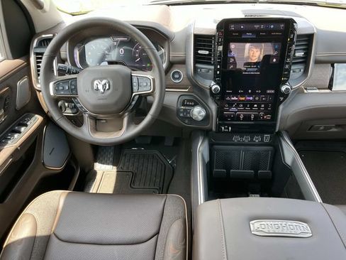 New 2027 RAM 1500 Limited AWD/4WD image 17