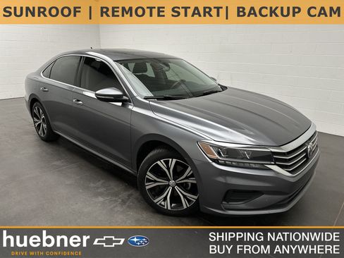 Used 2021 Volkswagen Passat 2.0T SE FWD image 1