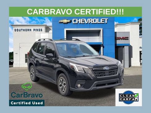 Used 2023 Subaru Forester Premium AWD/4WD image 1