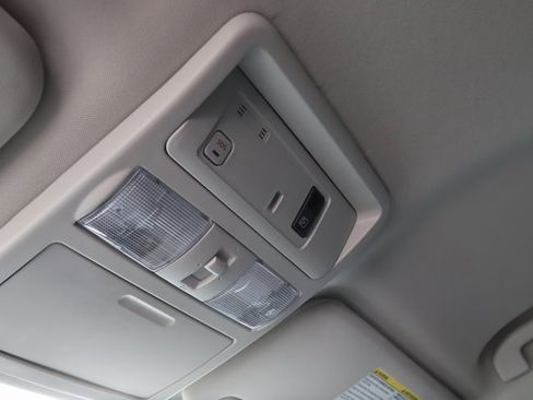 Used 2018 Nissan Titan PRO-4X image 39