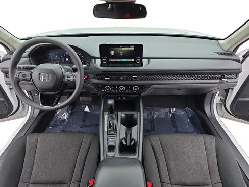 Used 2024 Honda Accord EX image 9