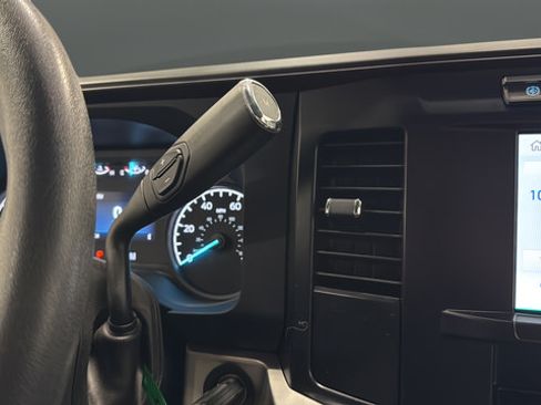 Used 2024 Ford F350 XLT w/ 360-Degree Camera Package AWD/4WD image 18