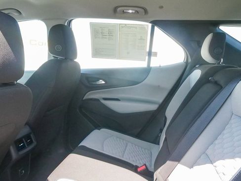 Used 2020 Chevrolet Equinox LS image 15