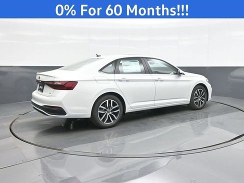 New 2026 Volkswagen Jetta SE FWD image 7