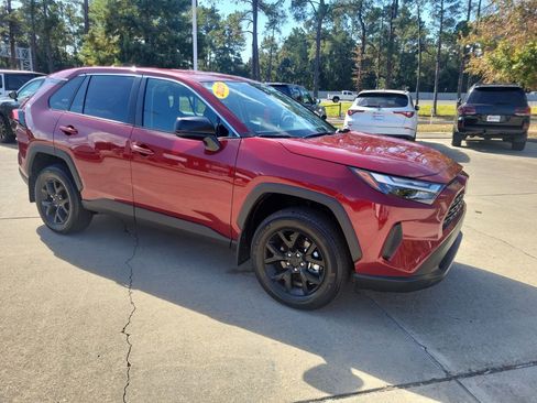 Certified 2025 Toyota RAV4 LE image 9