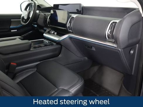 New 2025 Ford Expedition Max Platinum w/ Driver's Package image 67