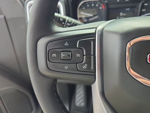 Used 2022 GMC Sierra 1500 SLE image 24