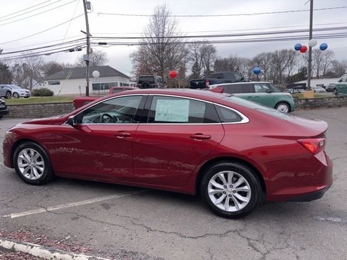 Used 2024 Chevrolet Malibu LT image 4