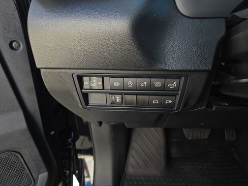 Used 2022 Toyota Tundra SR5 image 20