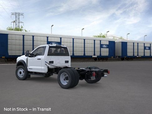 New 2026 Ford F600 4x4 Regular Cab Super Duty image 4