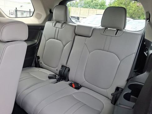 Certified 2023 Honda Pilot Elite image 11