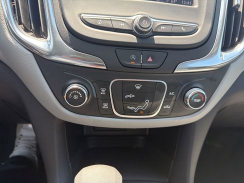 Used 2024 Chevrolet Equinox LS w/ LS Convenience Package image 15