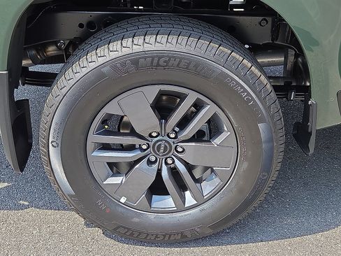 New 2026 Nissan Frontier SV w/ Tow Package image 7