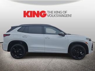 New 2026 Volkswagen Tiguan SE R-Line AWD/4WD video 2
