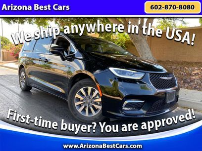 Used 2024 Chrysler Pacifica Limited