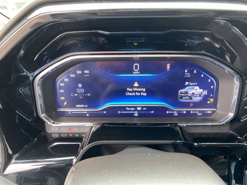 Used 2024 Chevrolet Silverado 1500 LT Trail Boss w/ LT Trail Boss Premium Package image 20