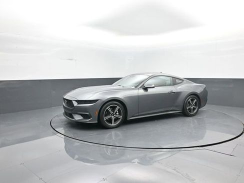 New 2025 Ford Mustang Coupe image 4