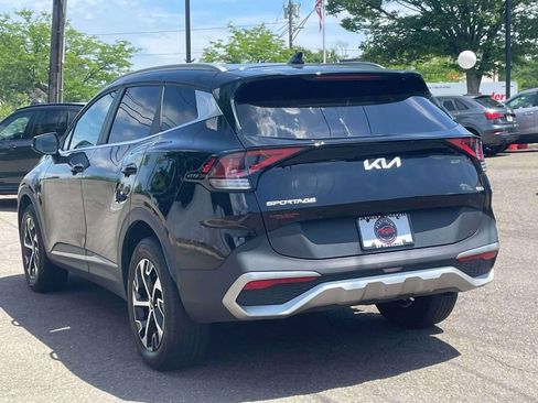 Used 2023 Kia Sportage EX AWD/4WD image 7