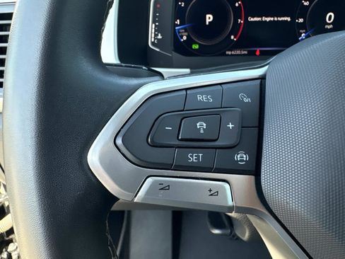 Used 2023 Volkswagen Atlas Cross Sport SE w/ Panoramic Sunroof Package FWD image 32