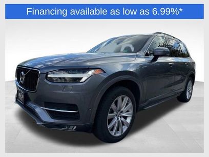Used 2018 Volvo XC90 T6 Momentum w/ Convenience Package
