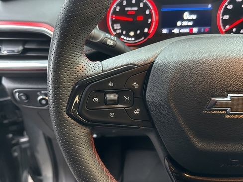 Used 2023 Chevrolet TrailBlazer RS w/ Sun and Liftgate Package image 32