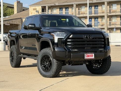 New 2026 Toyota Tundra Limited AWD/4WD image 2