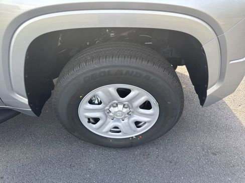 New 2025 Toyota Tundra SR w/ SR Tow Package image 10