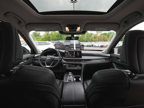 Used 2025 INFINITI QX60 Luxe AWD/4WD image 39