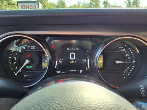 Used 2022 Jeep Wrangler Unlimited Rubicon 4xe w/ Cold Weather Group image 12