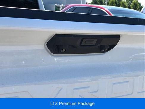 Used 2023 Chevrolet Silverado 1500 LTZ w/ LTZ Premium Package AWD/4WD image 9