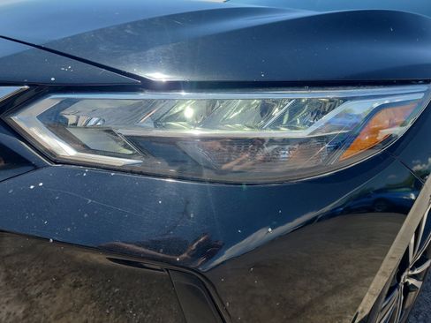Used 2021 Nissan Sentra SR FWD image 9