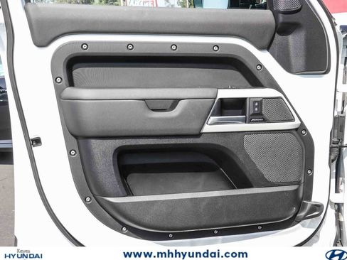 Used 2024 Land Rover Defender 110 S AWD/4WD image 21