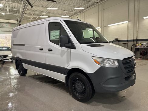 New 2026 Mercedes-Benz Sprinter 2500 image 10