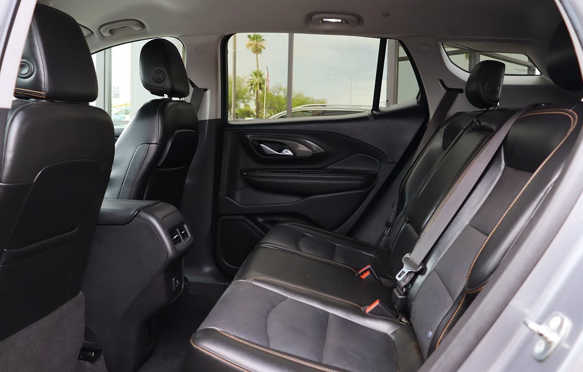 Used 2020 GMC Terrain SLT FWD image 30