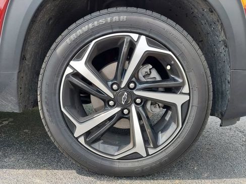 Used 2023 Chevrolet TrailBlazer RS AWD/4WD image 30