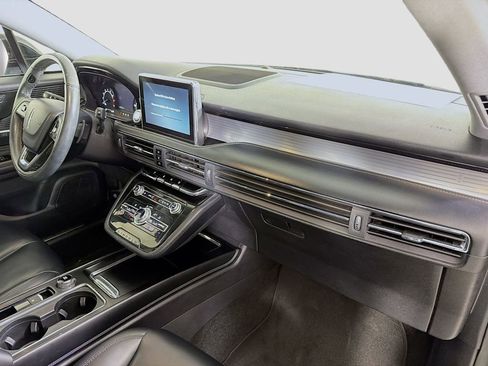 Used 2021 Lincoln Corsair FWD w/ Convenience Package image 31