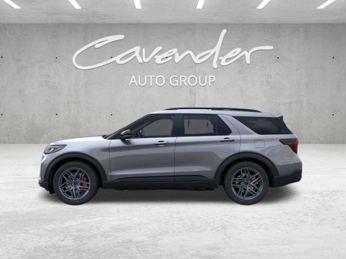 New 2026 Ford Explorer ST-Line w/ ST-Line Street Pack RWD image 4