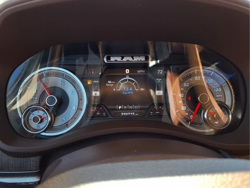 Used 2022 RAM 3500 Limited image 17