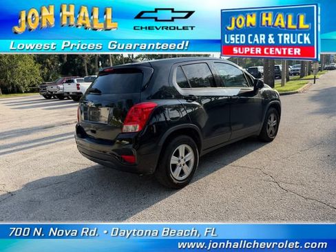 Used 2019 Chevrolet Trax LS FWD image 10