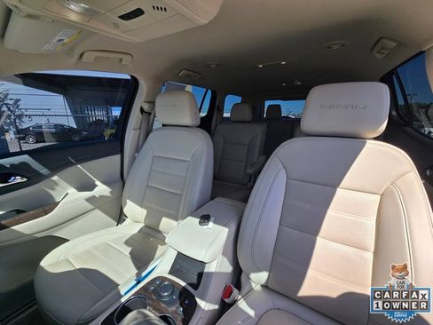 Used 2023 GMC Acadia Denali AWD/4WD image 27